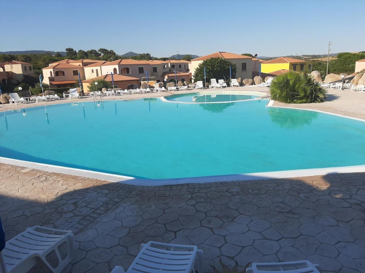 Appartamento Residence Mirice Vignola Mare Aglientu Casa Giorgia Екстериор снимка